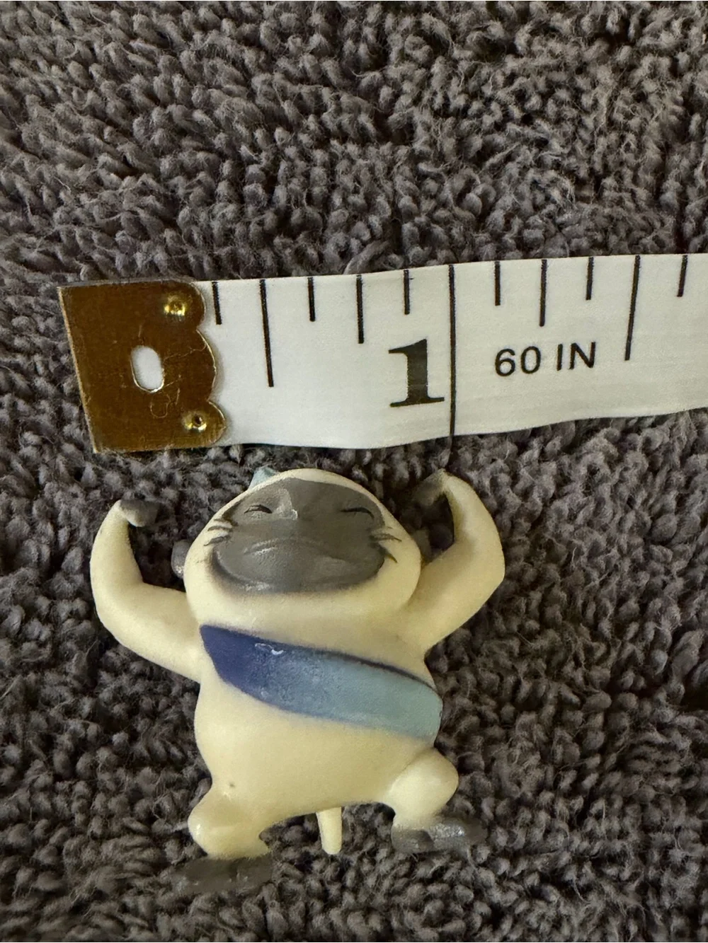 N/A ongis miniature